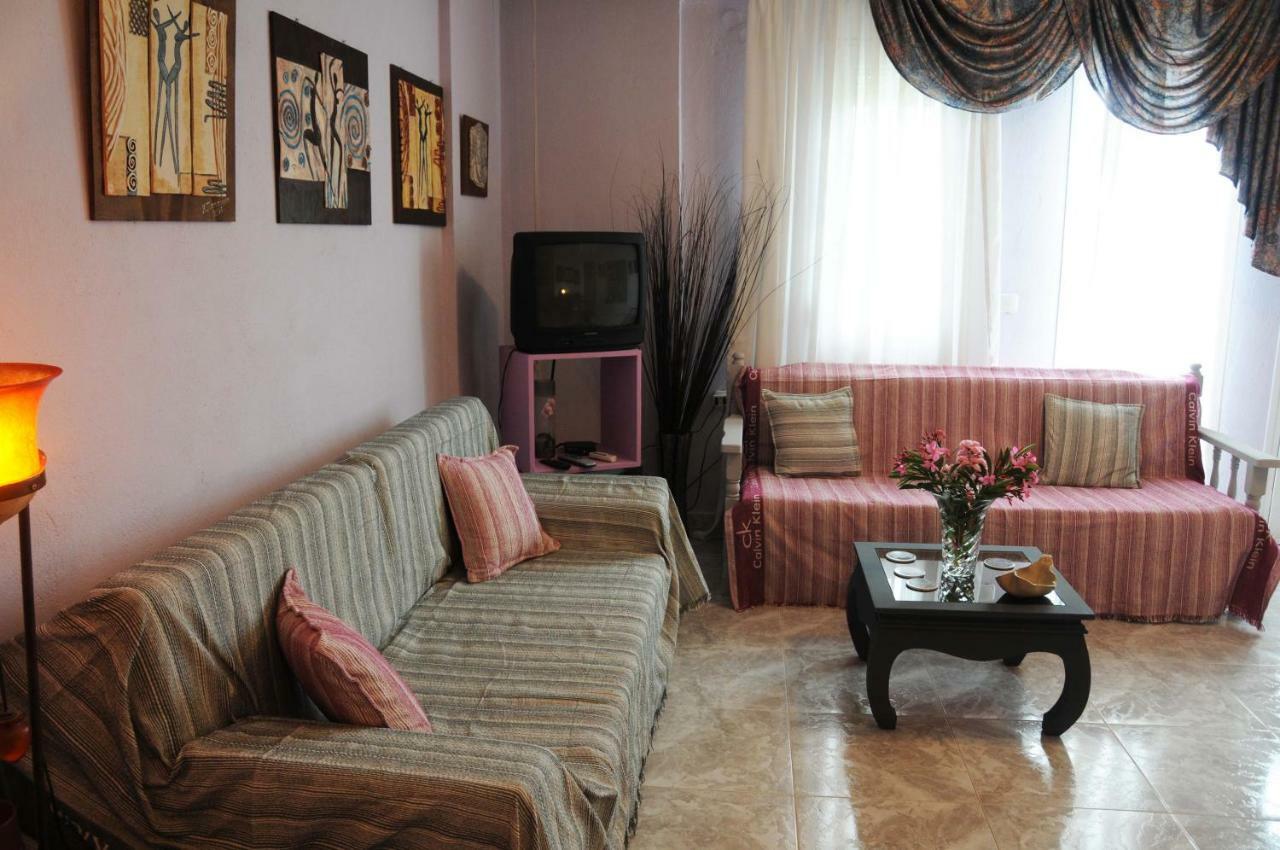 House Of Arts Apartment Pella  ภายนอก รูปภาพ