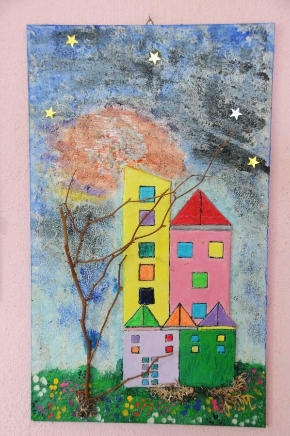 House Of Arts Apartment Pella  ภายนอก รูปภาพ